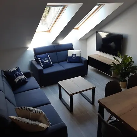 Platinum 2 Apartment