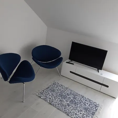 Platinum 2 Apartment